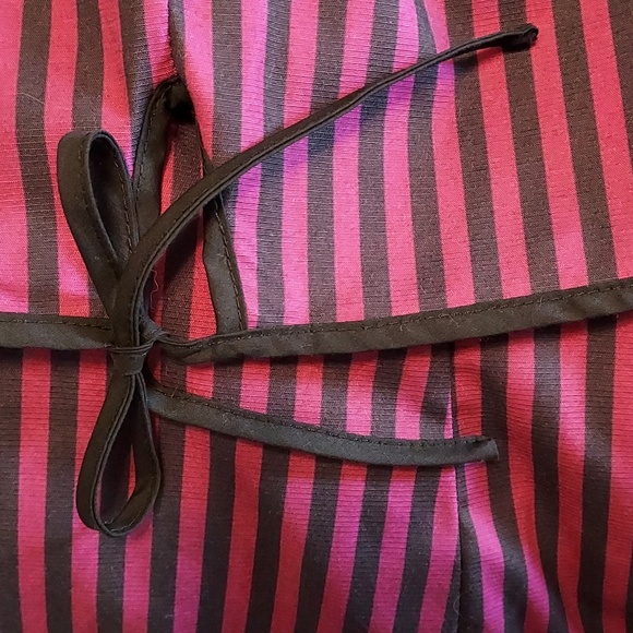 Unique Vintage Black & Fuchsia Striped Bow Short Sleeve Blouse 5X/26 - Picture 5 of 8